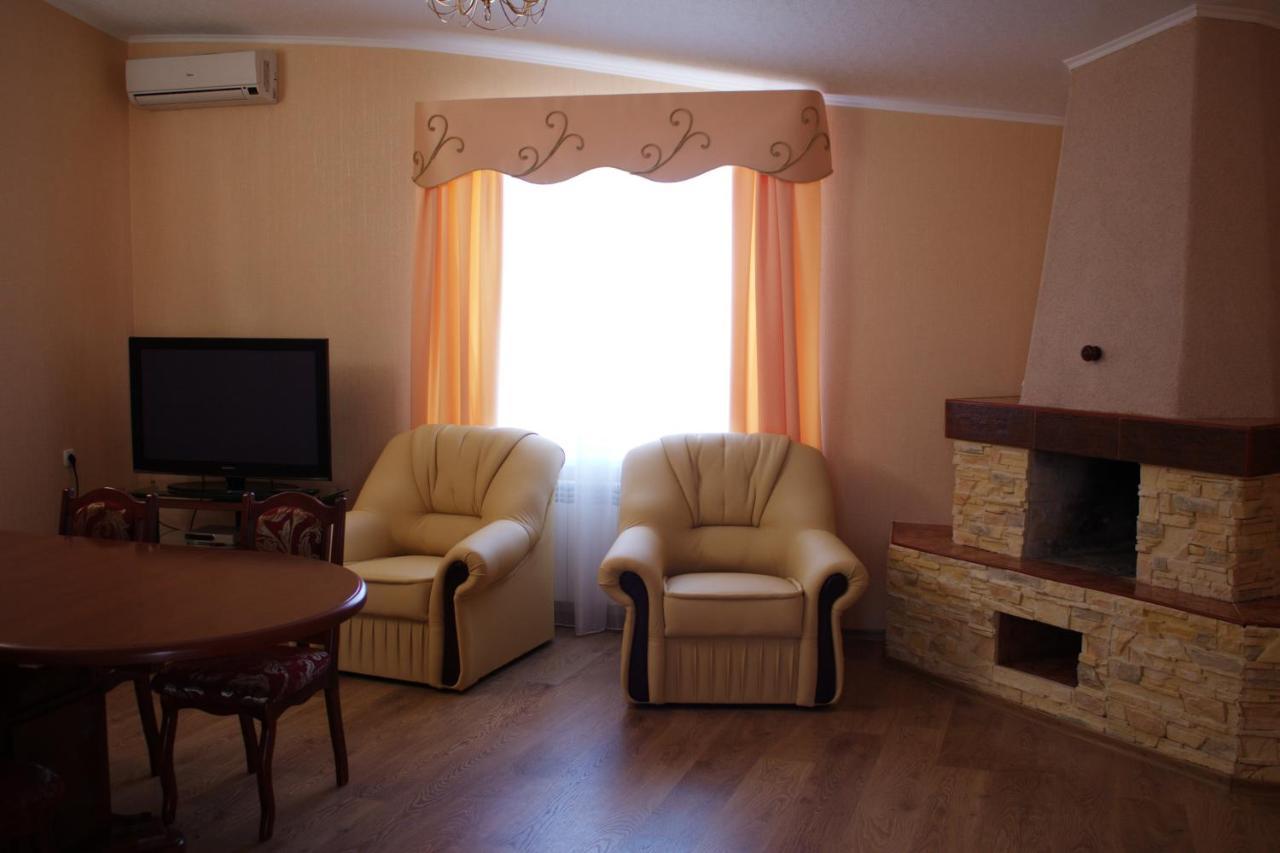 Motel Грк Золота Підкова Chupyra Exteriér fotografie